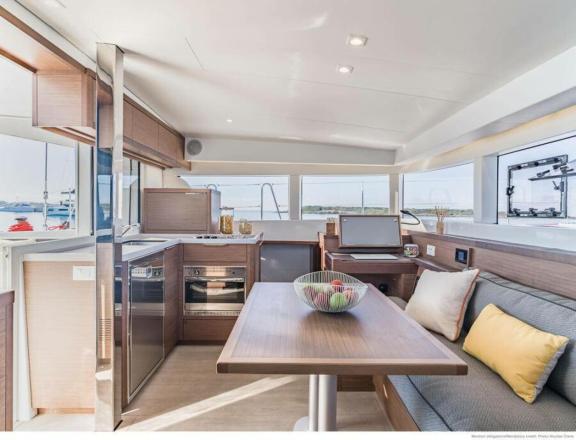 Image of Providence yacht #3