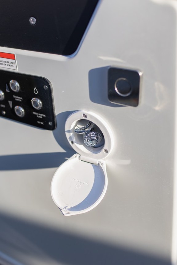 Image of Tide Hunter yacht #21