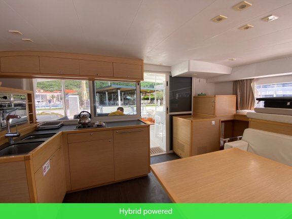 Image of Independent I yacht #24