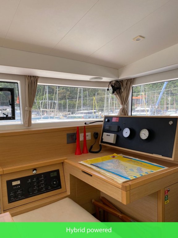 Image of Independent I yacht #25