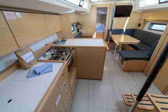 Image of Euphoria yacht #12