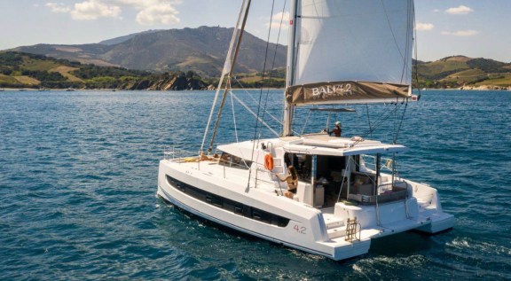 Image of Majestic Sunset yacht #3