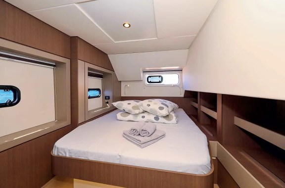 Image of Standra yacht #11