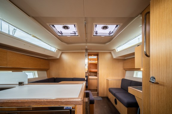 Image of Silver III yacht #4