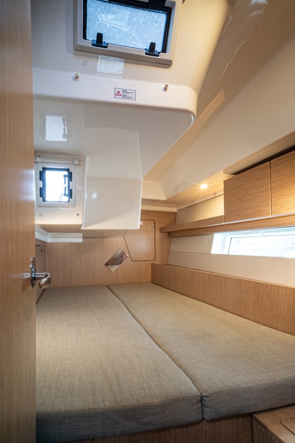 Image of Silver III yacht #6