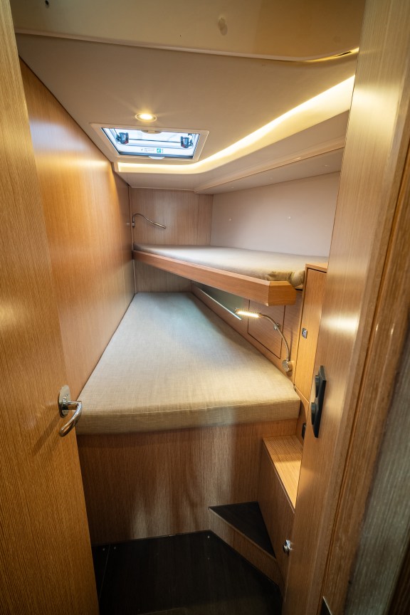 Image of Silver III yacht #8