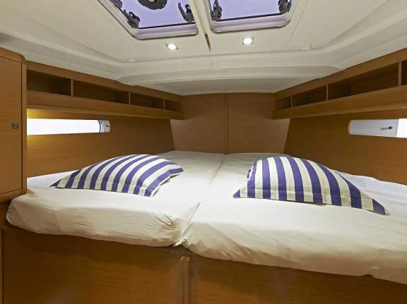 Image of Yolo yacht #9