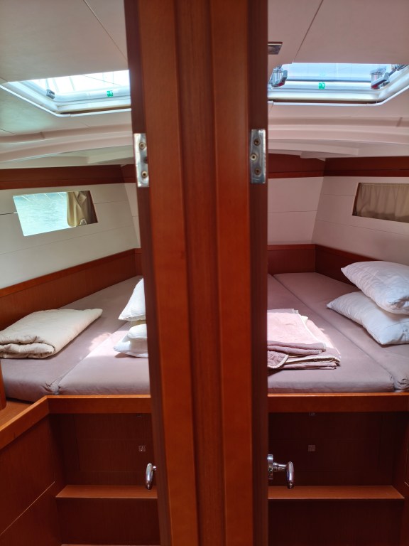 Image of Skiron yacht #30