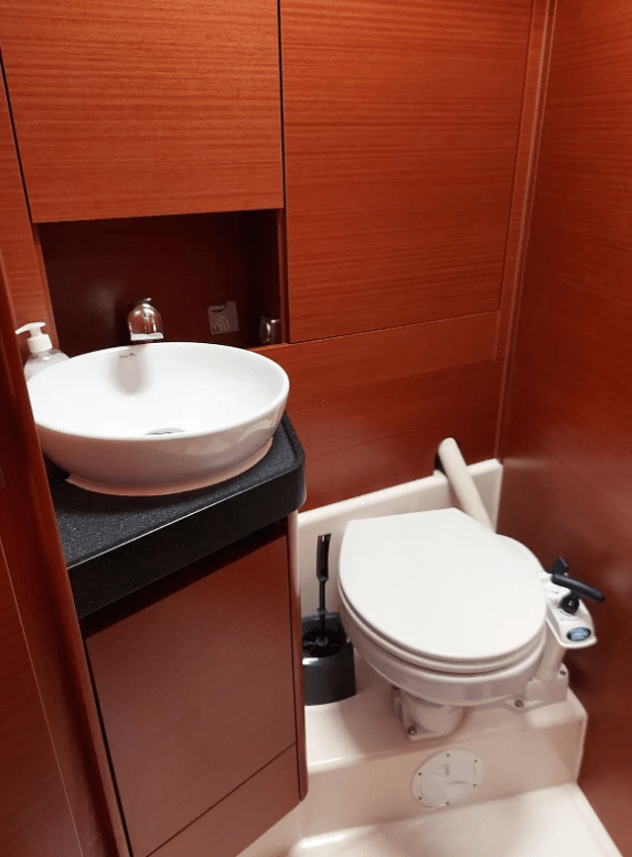 Image of Polynoe yacht #9