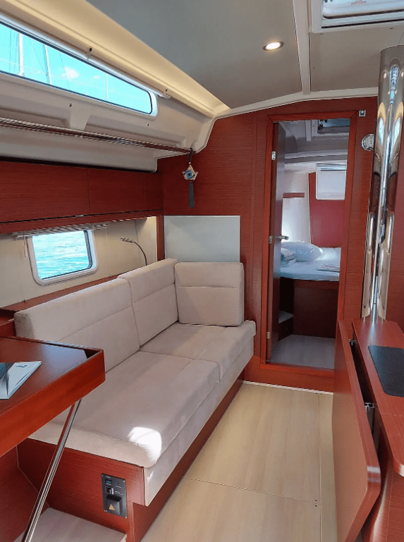 Image of Themisto yacht #5