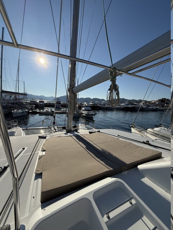 Image of Lu Lu yacht #5