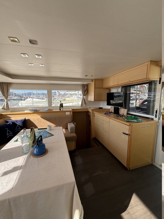 Image of Lu Lu yacht #13