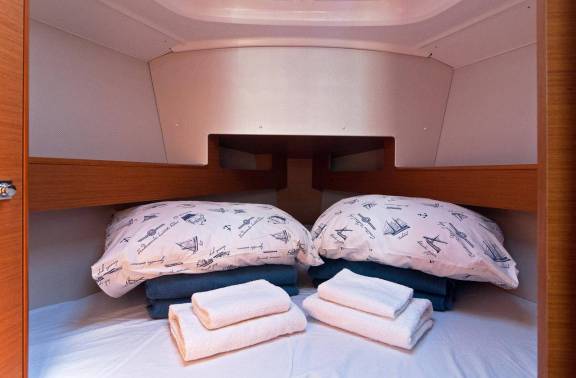 Image of Kiki Kiss yacht #8