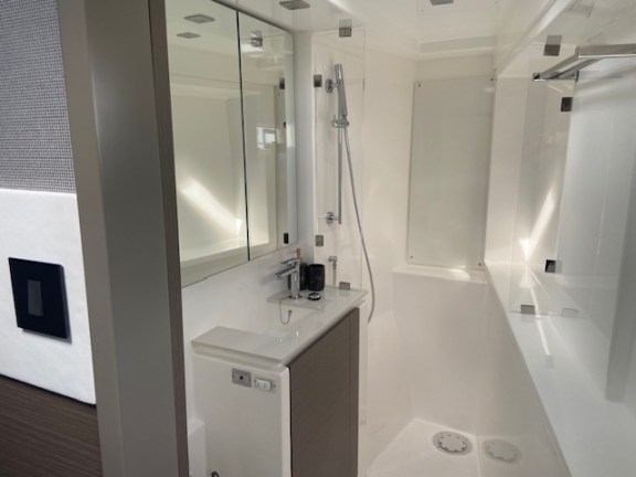 Image of Ms. Chief yacht #20