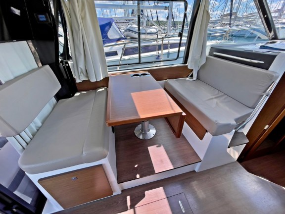 Image of Helios yacht #16