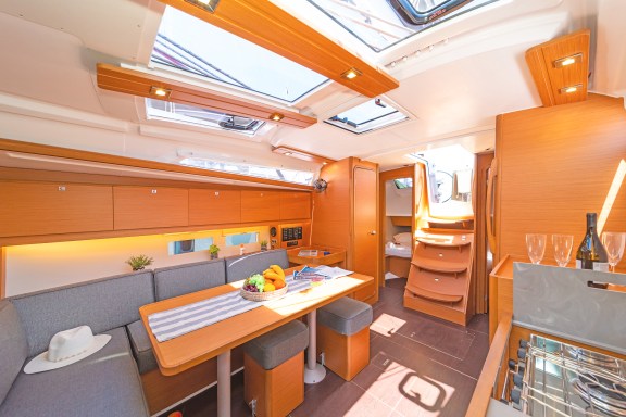 Image of Easy Living yacht #11