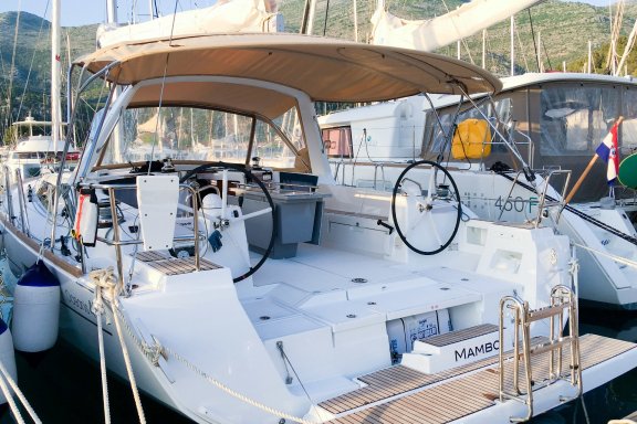 Image of Mambo 1 yacht #9