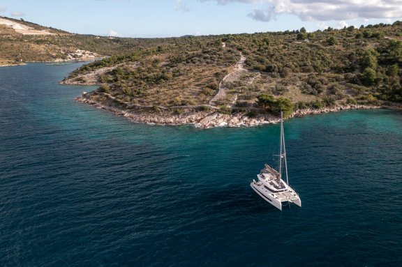 Image of Soumise yacht #8