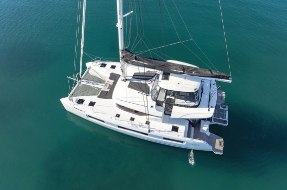 Image of Disonesto yacht #4