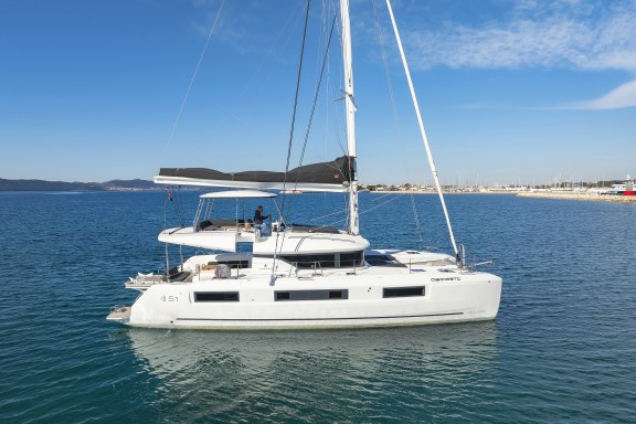Image of Disonesto yacht #11