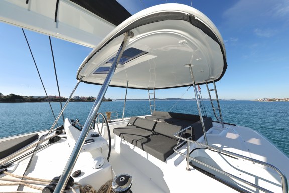 Image of Disonesto yacht #50