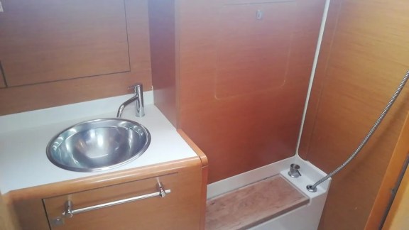 Image of Captain Tzinos yacht #15