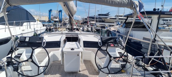 Image of Entre Deux Poles yacht #6