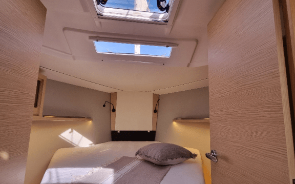 Image of Skyline yacht #9