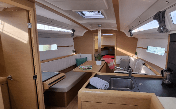 Image of Wiskiki yacht #5