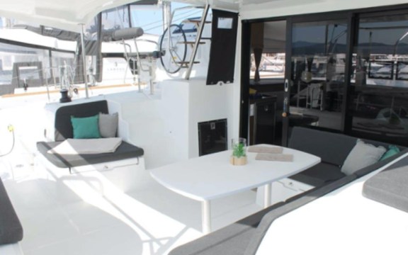 Image of Maupiti yacht #6