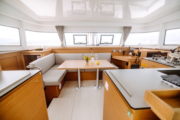 Image of LYDIA X11 yacht #5