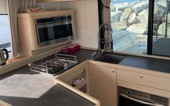 Image of Aventura yacht #8