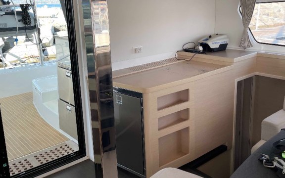 Image of Aventura yacht #9