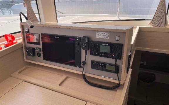 Image of Aventura yacht #11