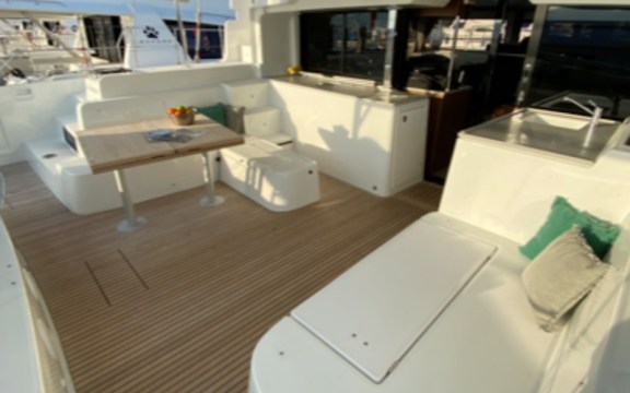 Image of Les Jumeaux yacht #5