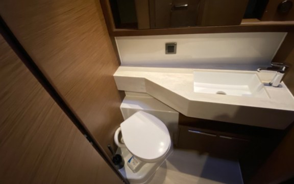 Image of Les Jumeaux yacht #17