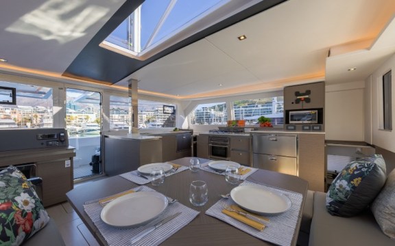 Image of Never Give Up yacht #7