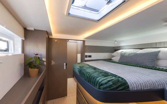 Image of Never Give Up yacht #12