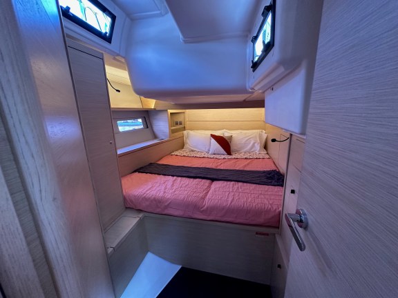 Image of Stock 530 yacht #9