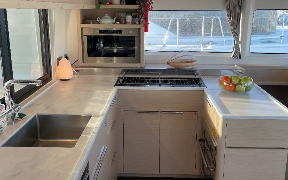 Image of Sail Away yacht #10