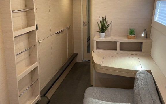 Image of Sail Away yacht #16