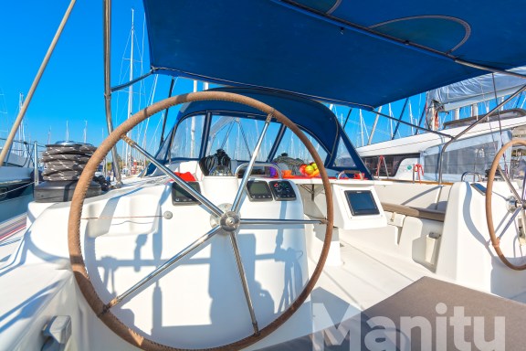 Image of Manitu yacht #17