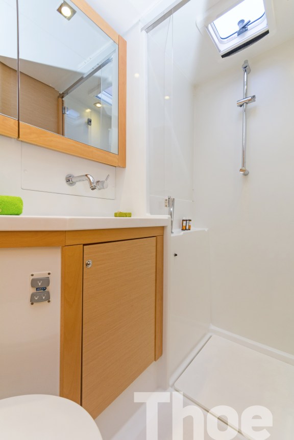 Image of Thoe yacht #10