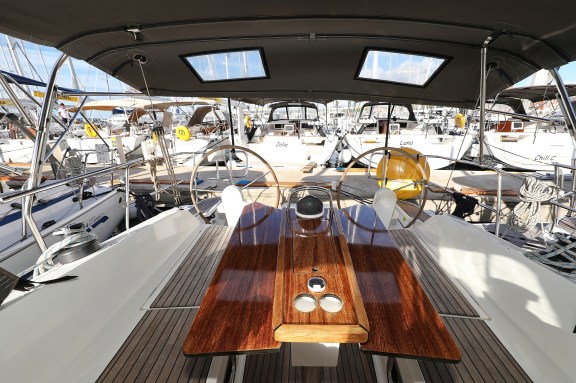 Image of Sun Course yacht #8