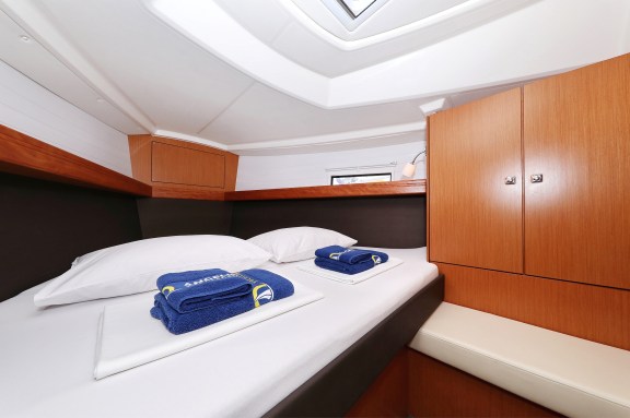 Image of Sun Course yacht #30