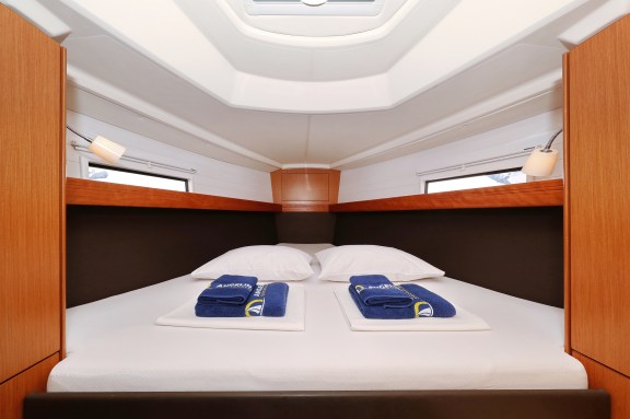 Image of Sun Course yacht #32