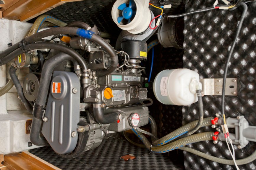 Image of Izella yacht #11