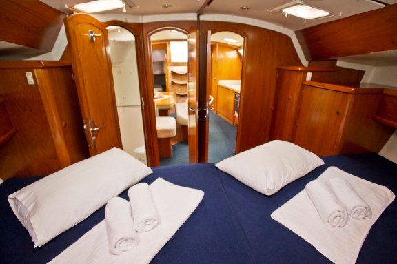 Image of Iole yacht #10