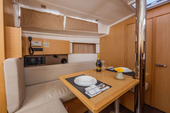 Image of Pleasure yacht #5