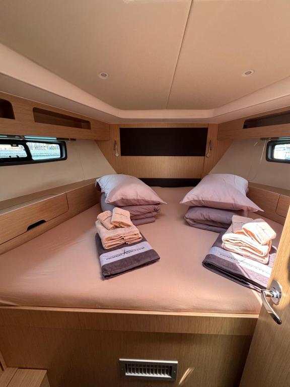 Image of Ivana yacht #22